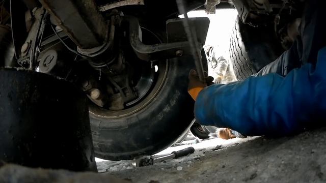 Пневмоподушка замена, полуприцеп Когель Kogel, видео. Подушка 4881, прицеп