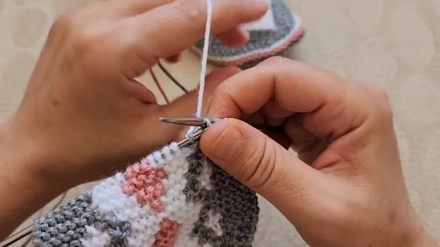 İki şiş dikişsiz kilim desenli patik ✅️ #ikişişpatik ✅️ @divapatik смотреть онлайн