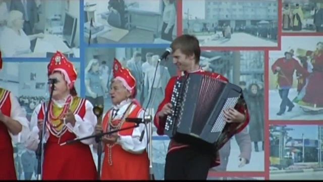 Николай Горобец и русский хор Россиянка 18 августа 2013 смотреть онлайн
