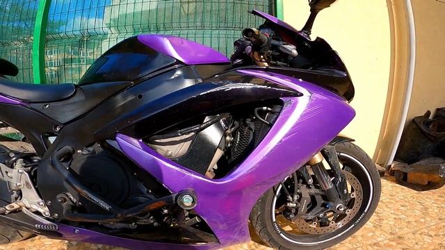 Как долить антифриз в мотоцикл не снимая пластик Замена антифриза в мотоцикле Спортбайк Suzuki GSX- смотреть онлайн