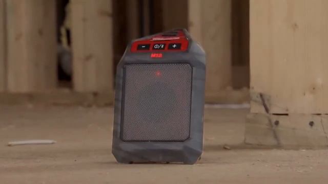 Milwaukee© M12JSSP Bluetooth Speaker смотреть онлайн