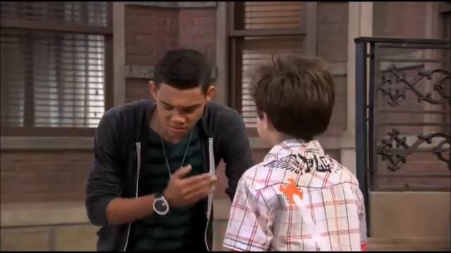 Танцевальная лихорадка(1сезон 1серия) смотреть онлайн