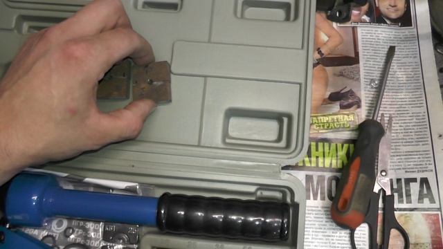 Mercedes Gelеndewagen W461_Свечи накаливания+генератор.avi