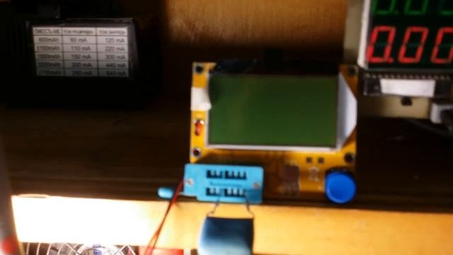 Народный Transistor Tester/ESR / LCR / Meter . Распаковка. Треснутый Экран . Прочая ерунда ! смотреть онлайн