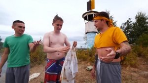 ЭКСТРЕМАЛЬНОЕ ВЫЖИВАНИЕ НА МАЛЕНЬКОМ ОСТРОВЕ ЧЕЛЛЕНДЖ