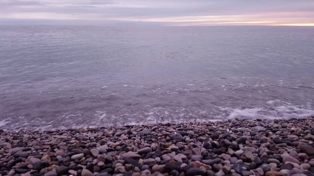 relax шум моря для сна и отдыха #на_берегу_моря, Сочи Лазаревское - Штиль, - чёрное море в мае.mp4 смотреть онлайн