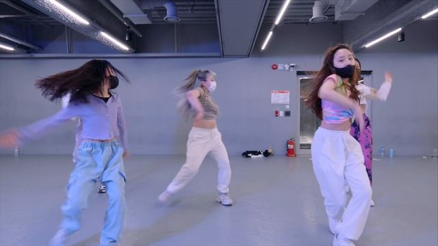 DJ Snake, Selena Gomez - Selfish Love / Tina Boo Choreography смотреть онлайн