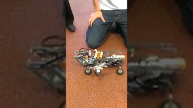 Interested Play Colour Cubes Game смотреть онлайн