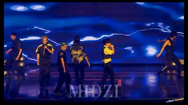 Хёнликсов больше нет?// куда делись взаимодействия? // изучаем теории #kpop смотреть онлайн