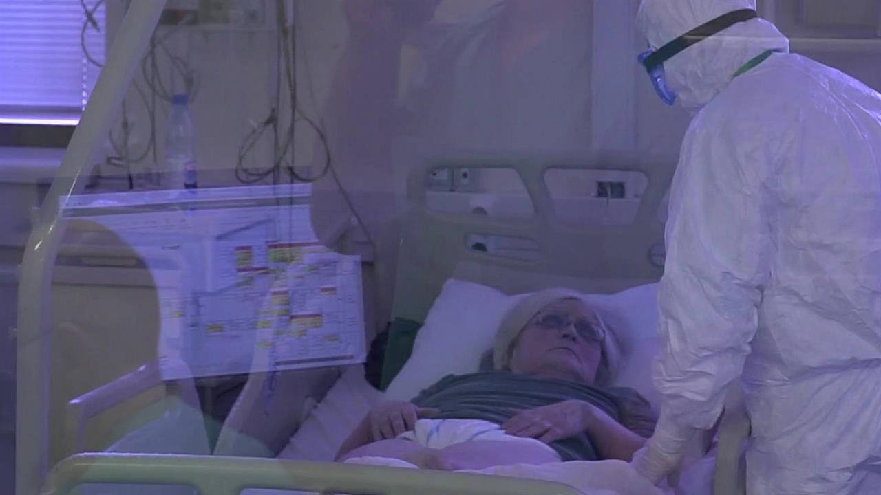 COVID-19 стремительно поражает молодых