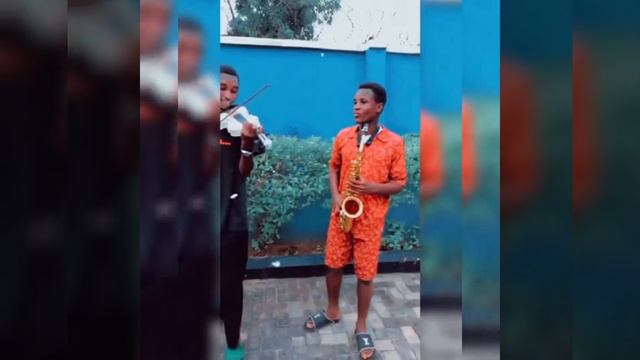 Despacito Violin 🎻 And Saxophone 🎷 Cover ❣️💯    Emmyglozy Ft Kaysax