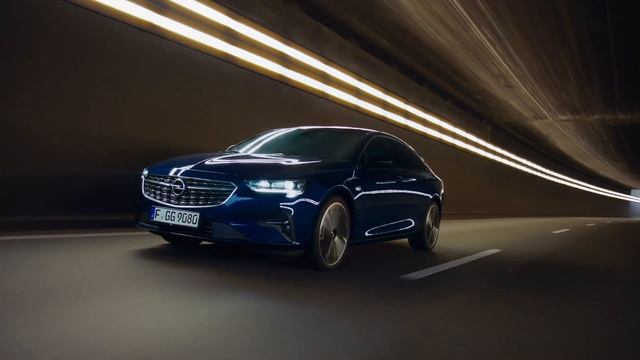 Opel Insignia. German Engineering, Built to Perfection. смотреть онлайн
