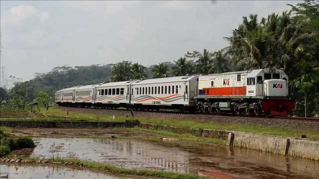 Java Railfanning Video Teaser ! смотреть онлайн