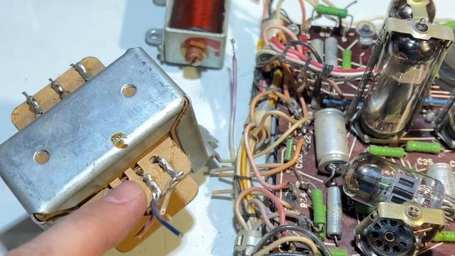Ламповый магнитофон Днепр 14.Вот что полезного из него можно достать в 2022 году смотреть онлайн