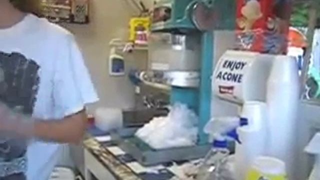 Sno Biz, Oxford MS: Shaved Ice Cone смотреть онлайн