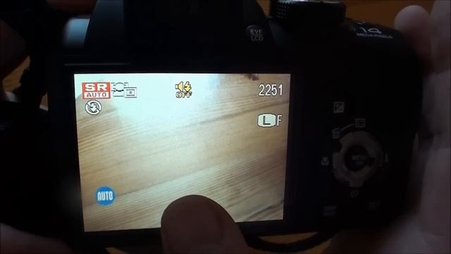 FujiFilm Finepix S4200 Bridge Camera Full Review And Camera Features