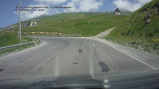 Гудаури . серпантин от заправки Smart до отеля ABU смотреть онлайн