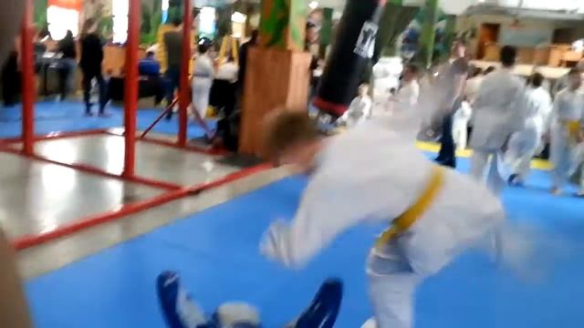 Сдохни манекен! смотреть онлайн