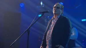 VAVI — ТЫ НЕ СО МНОЙ | БЕЛЫЕ СТАИ (LIVE)