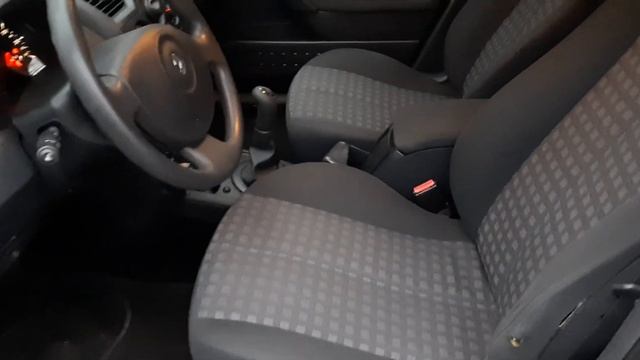 Renault MEGANE 2 смотреть онлайн