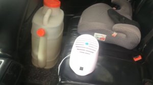 Как избавиться от запаха в авто? Озонатор! И ионизатор впридачу)))