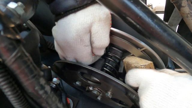 Снегоход СМ-001  Меняю вкладыши дубль-2