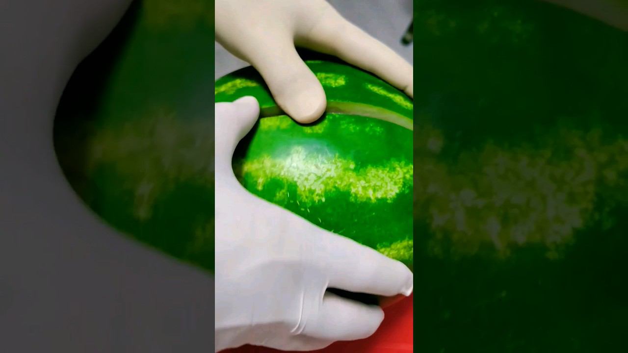 Праздничная нарезка арбуза