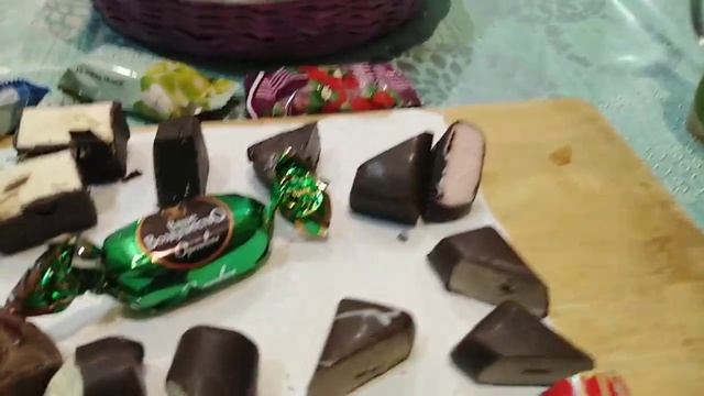 Тестирую конфеты со Светофора. Какие самые вкусные. смотреть онлайн