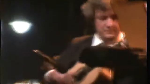 01 (2006 - Madredeus - Zócalo, México, D.F. (29-04-06)) смотреть онлайн