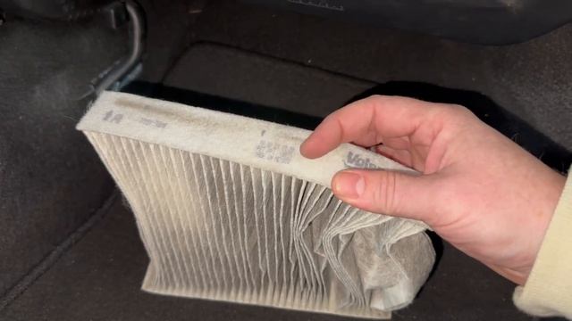 How To Replace 2018 - 2023 Nissan Kicks Cabin Air Filter - Change AC Filter Replacement Location смотреть онлайн