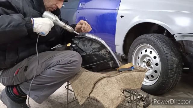 Замена разорванной двери и крыла на приоре смотреть онлайн