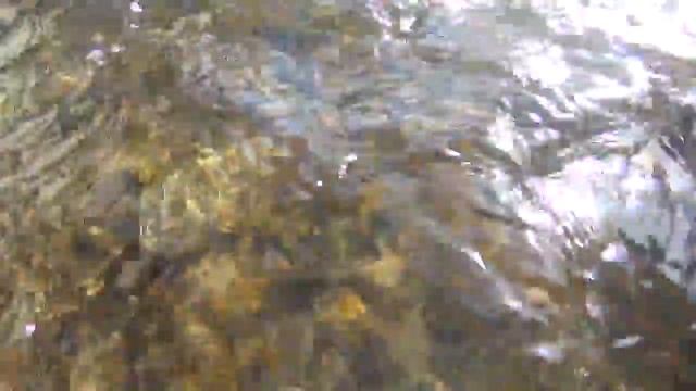 стерео звук живой воды весной  listen to the sound of water