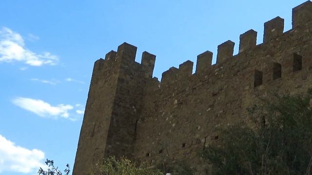 Судак, Генуэзская крепость. Крым - дикарями! Видео дневник. Серия - 6. смотреть онлайн