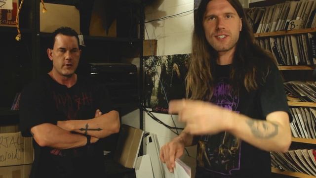 Spinning Random Vinyl at Hells Headbangers смотреть онлайн