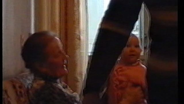 Сметанины Света_006 01.05.2005 смотреть онлайн