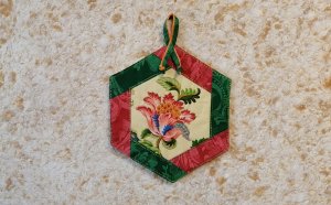 Лоскутный блок "Гексагон".