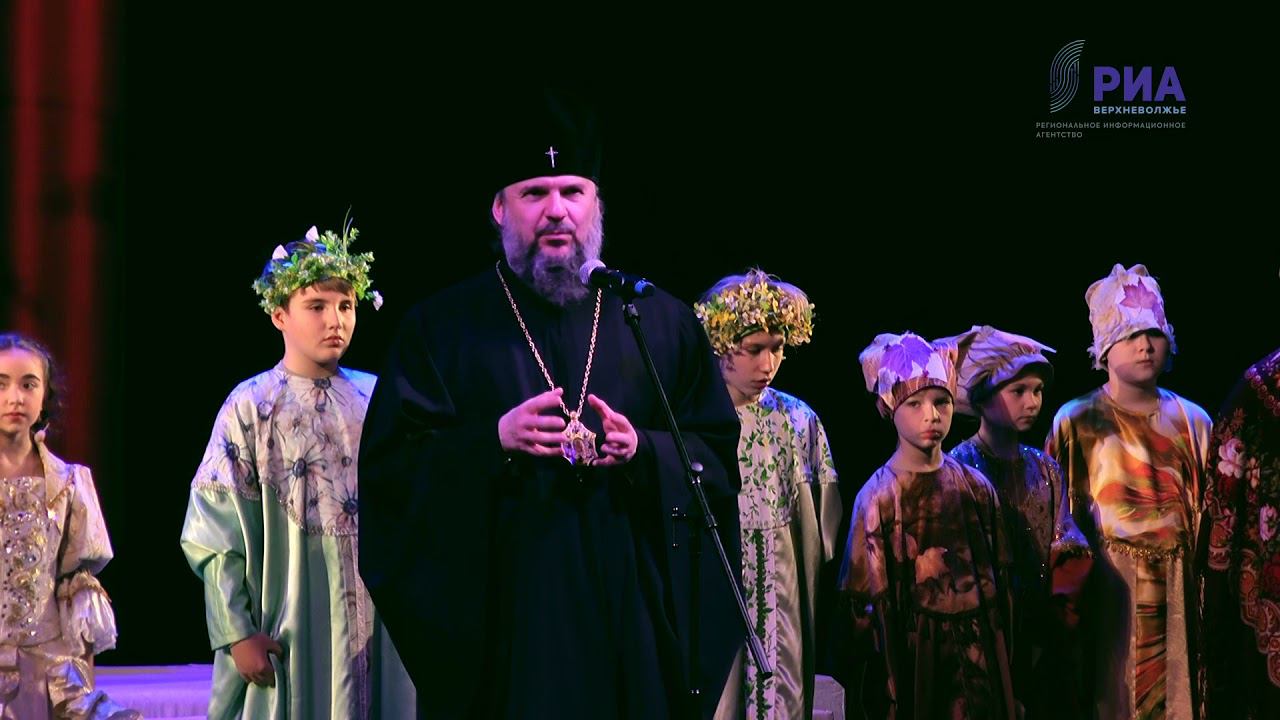 В Твери школьники представили спектакль на большой сцене театра драмы смотреть онлайн