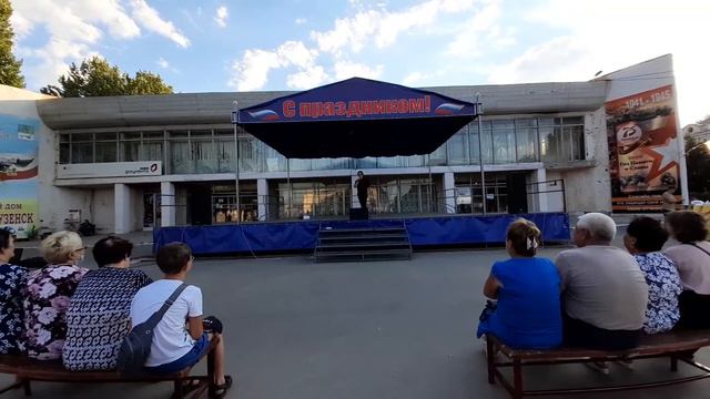 "Верни мне музыку" и "Синяя вечность" смотреть онлайн
