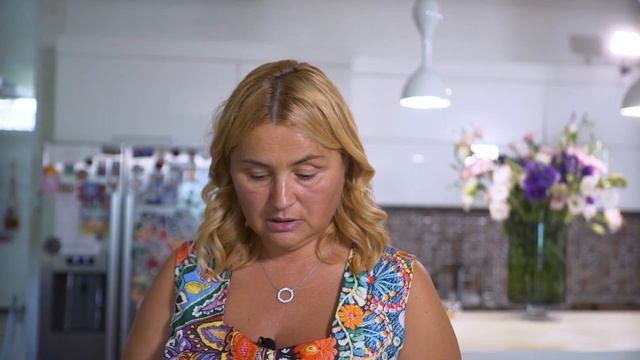 Чёрная паста с морепродуктами смотреть онлайн