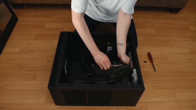GTX 1080 Ti Aorus Install fail (and my pc build) смотреть онлайн