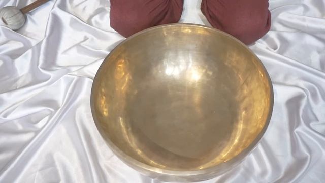 35.5см. - 92Гц.Фа#. БОЛЬШАЯ ТИБЕТСКАЯ ПОЮЩАЯ ЧАША. КУПИТЬ ПОЮЩИЕ ЧАШИ МОСКВА ДЛЯ МАССАЖА смотреть онлайн