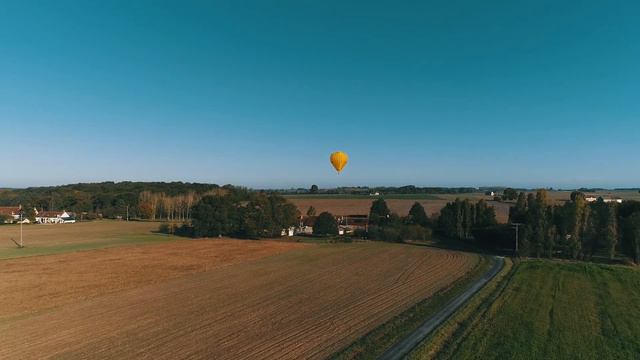 Hot Air Balloon Ride. River Loire, France смотреть онлайн
