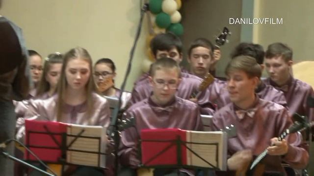 Финал концерта оркестра русских народных инструментов ДМШ DanilovFilm смотреть онлайн