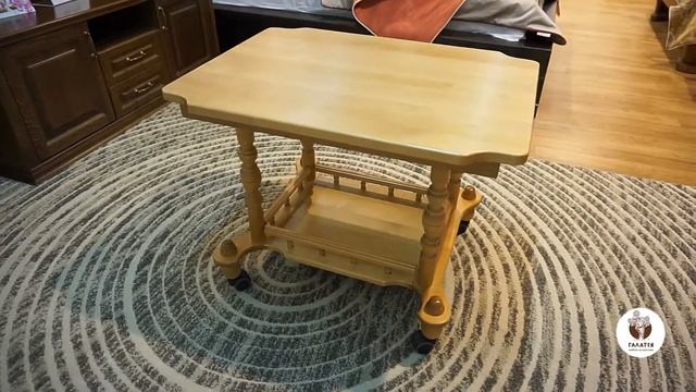 ТОЧЕНЫЙ ЖУРНАЛЬНЫЙ СТОЛИК ИЗ МАССИВА БЕРЕЗЫ смотреть онлайн