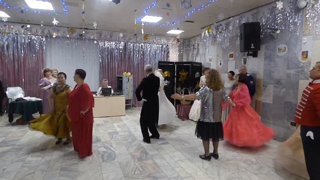ВЕНГЕРСКИЙ БАЛЬНЫЙ Рождество в Карачарово смотреть онлайн