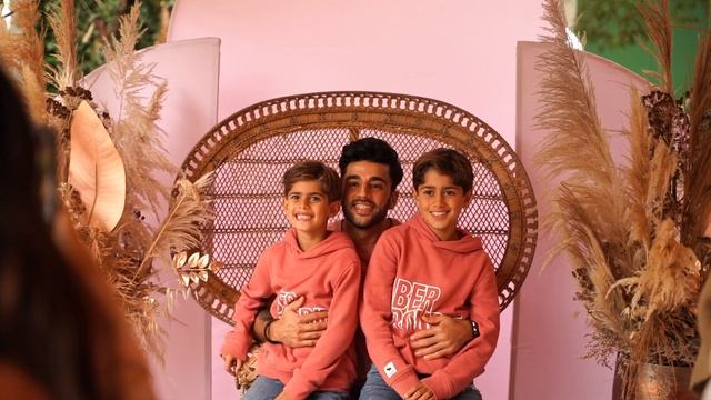 Opening Perfect Eyelash Flagship store Amsterdam смотреть онлайн