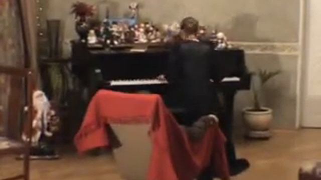 Chekhov's Medved by Seva Lobov.mpg смотреть онлайн