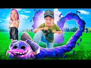 The strongest girl beat Huggy Wuggy! Hit the Scary Quest Poppy Playtime!