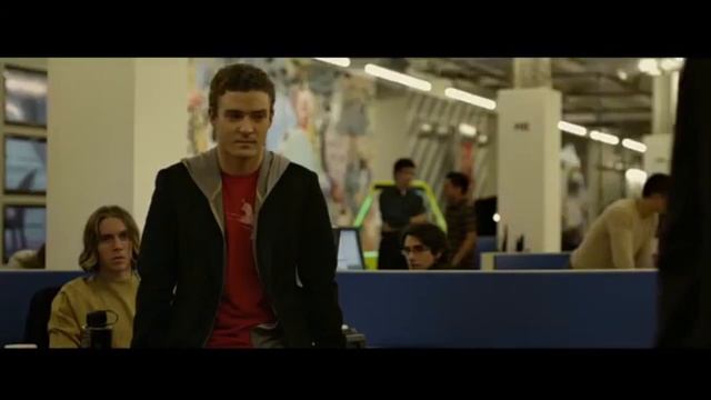 Tommy Wiseau in The Social Network смотреть онлайн