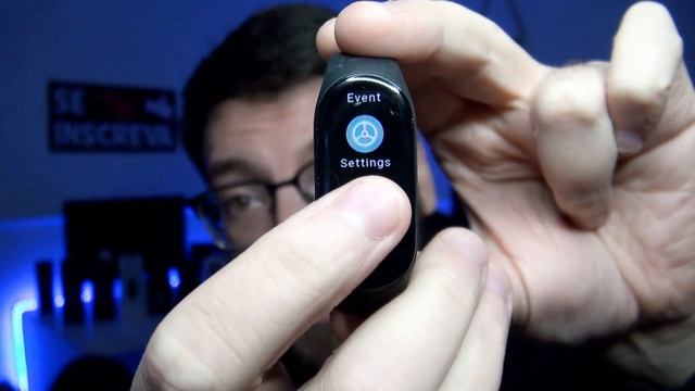 A MI BAND 7 PODE SALVAR SEU CELULAR | A MI BAND 6 TAMBEM смотреть онлайн